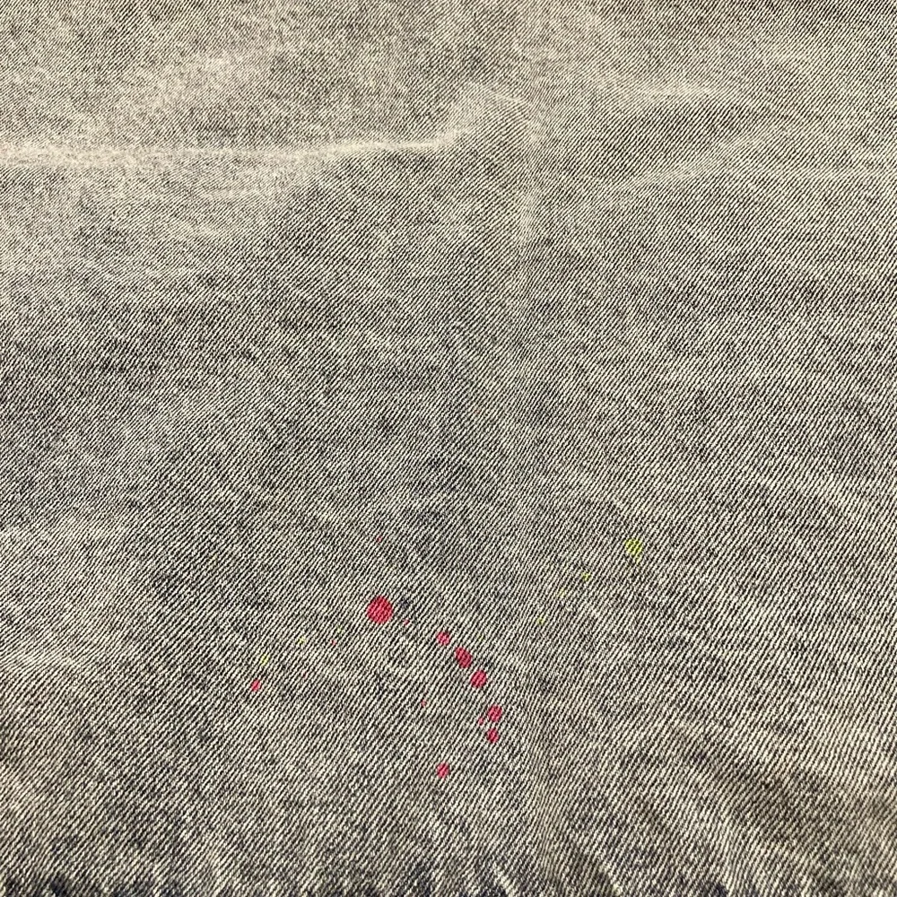 Men’s Light Wash Blue Jean Vest Neon Paint Splatter Open Front Pockets L - Picture 14 of 16